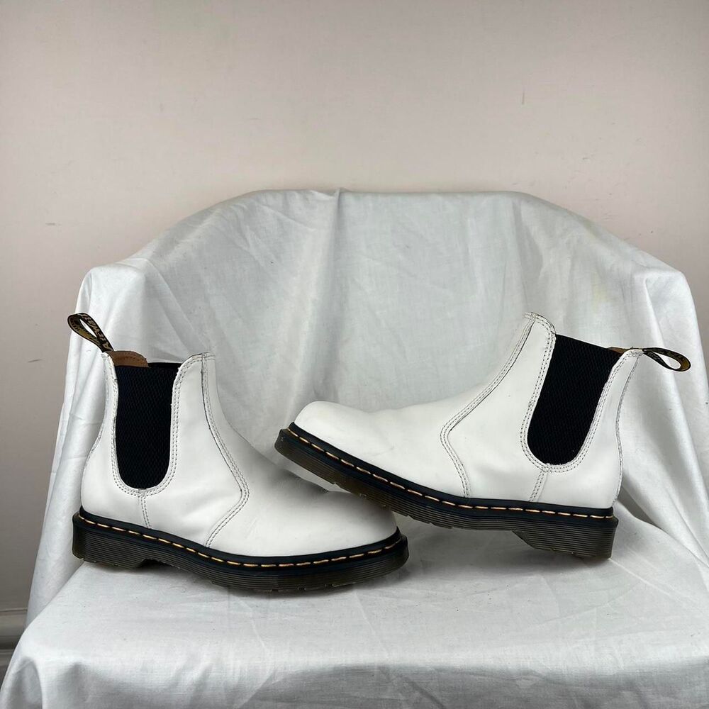 Dr. Martens 2976 White Leather Chelsea Boots Size US 7